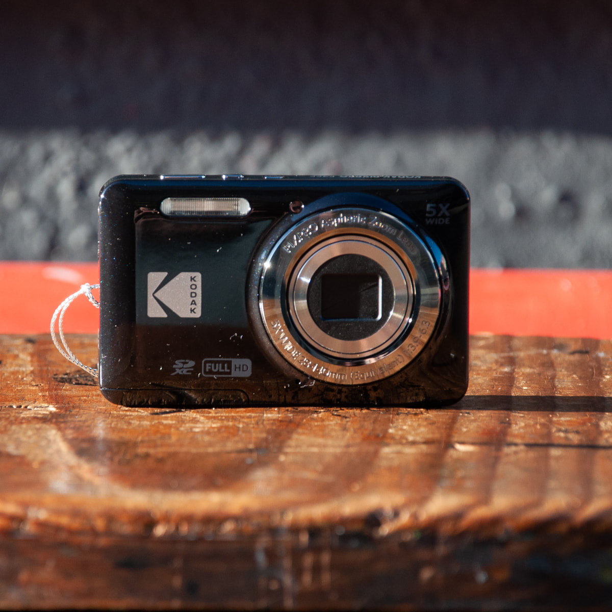 Kodak PixPro FZ55 - Black - With 64GB SD Card